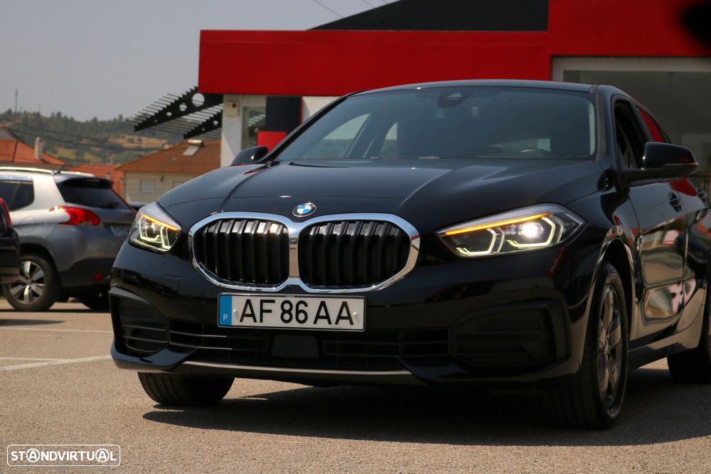 BMW 118 d Pack Desportivo M — fotografia 14