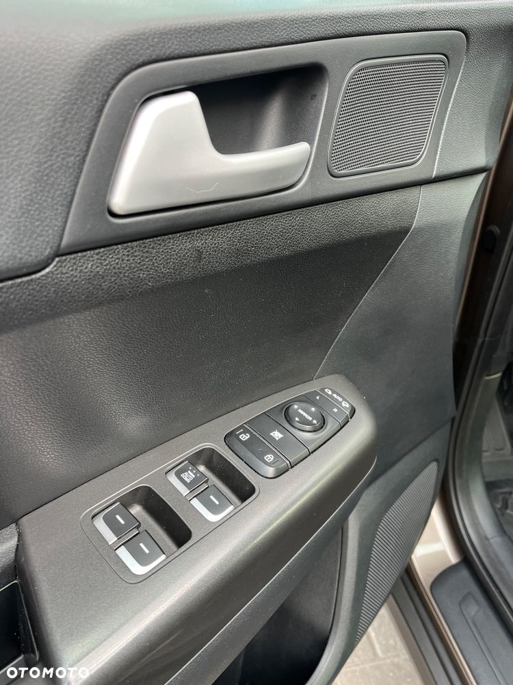 Kia Sportage 1.6 GDI L 2WD - 30