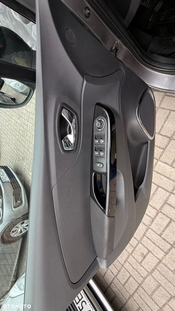 Renault Captur ENERGY TCe 90 Start&Stop Experience - 11