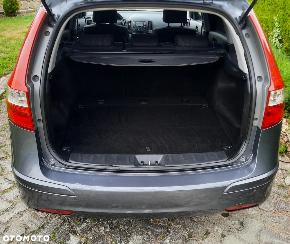 Hyundai i30 i30cw 1.4 Comfort - 12