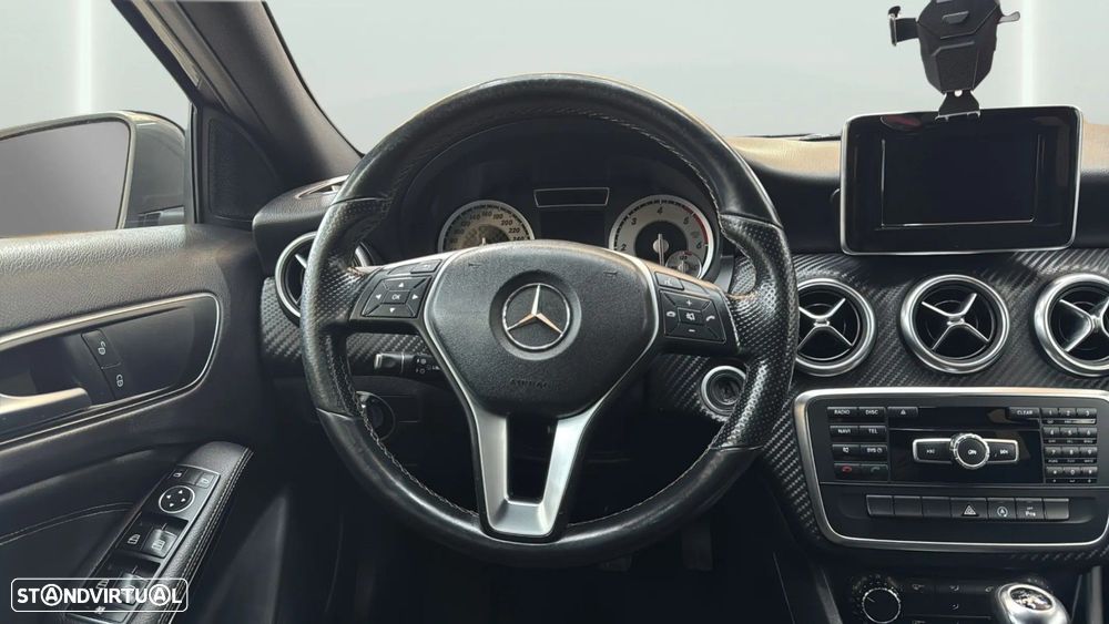 Mercedes-Benz A 200 CDI BE AMG Line - 10