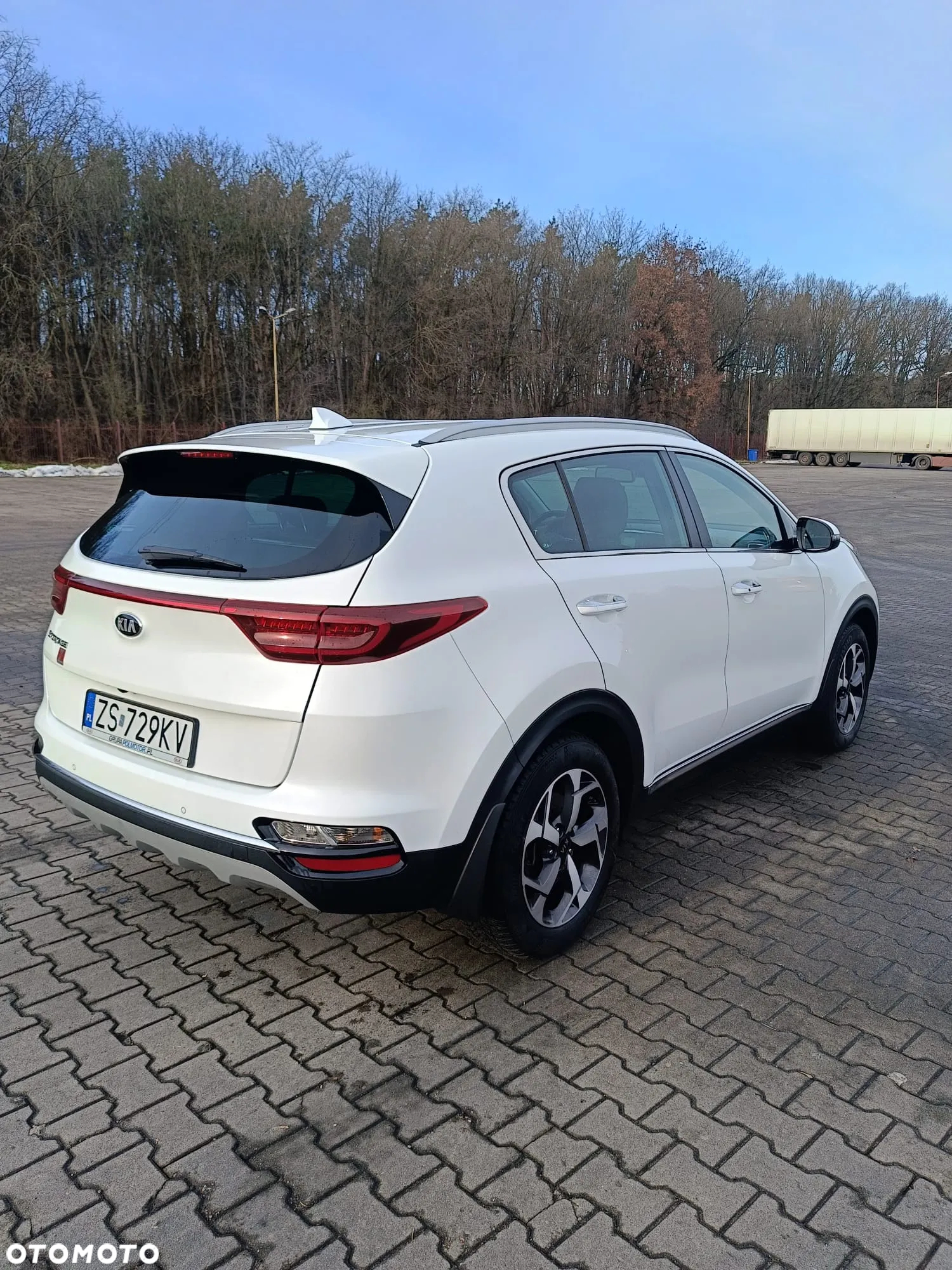 Kia Sportage 1.6 CRDI L Business Line 2WD DCT - 3