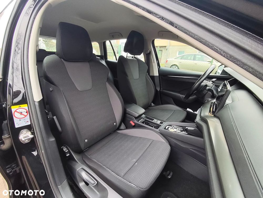 Skoda Octavia 2.0 TDI DSG Edition - 15