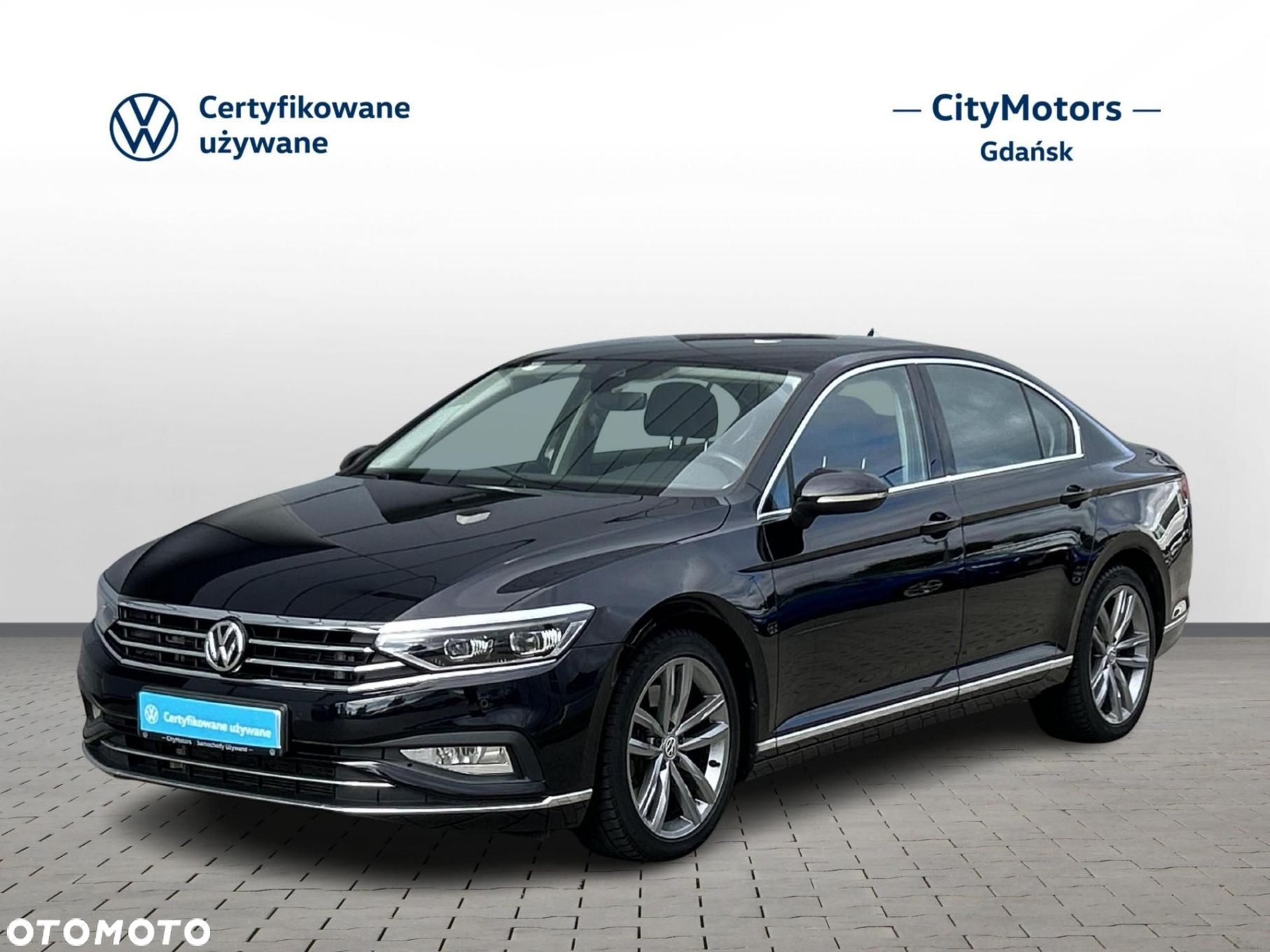 Volkswagen Passat - 1