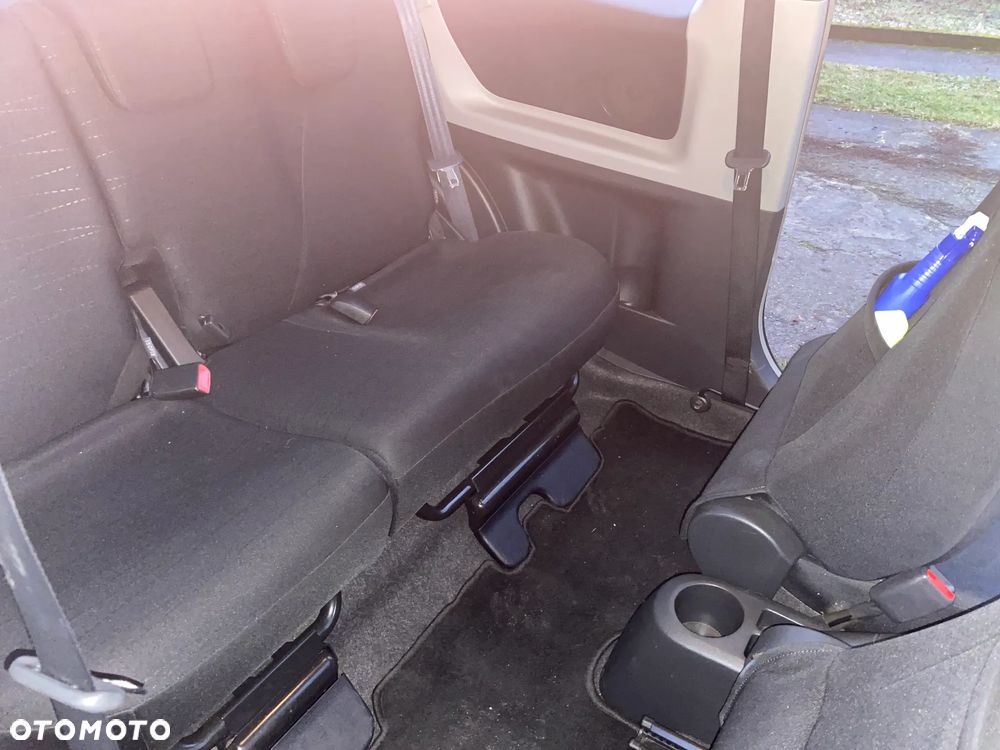 Toyota Yaris 1.0 VVT-i - 11