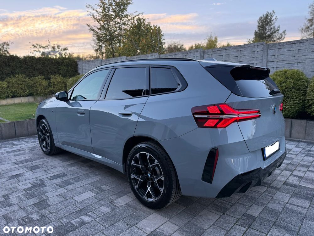 BMW X3 xDrive20 mHEV - 4