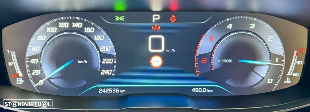 Peugeot 5008 1.6 BlueHDi Style EAT6 - 10