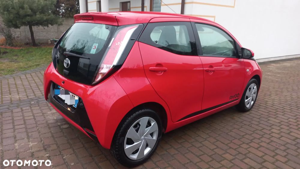 Toyota Aygo x-play Edition S+ - 4
