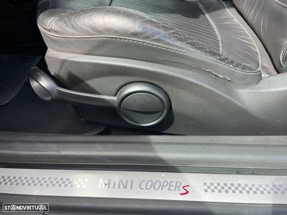 MINI 3 Portas Cooper S - 13