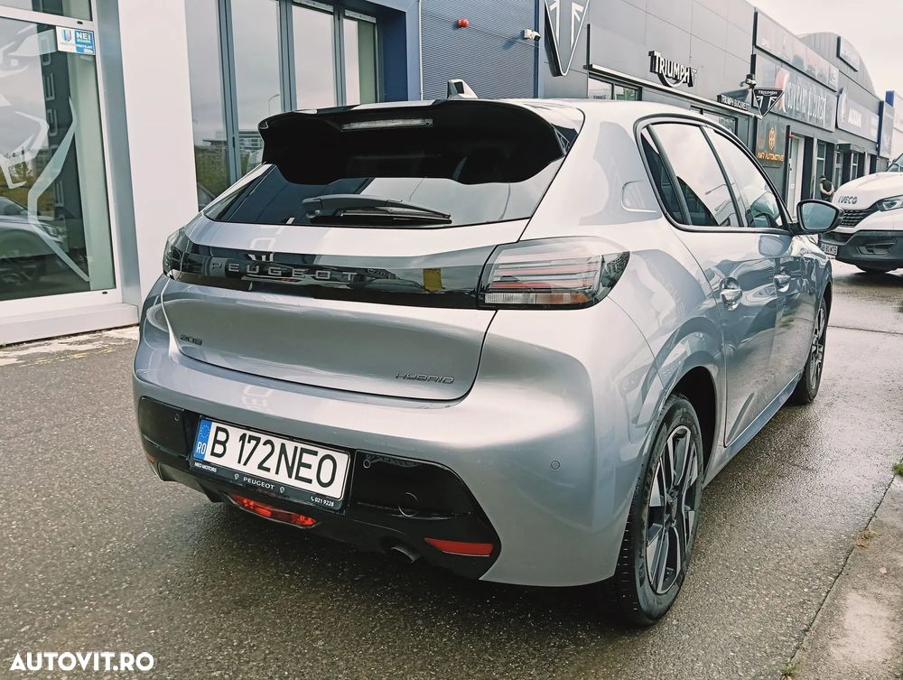 Peugeot 208 1.2L e-DCS6 MHEV Allure - 3