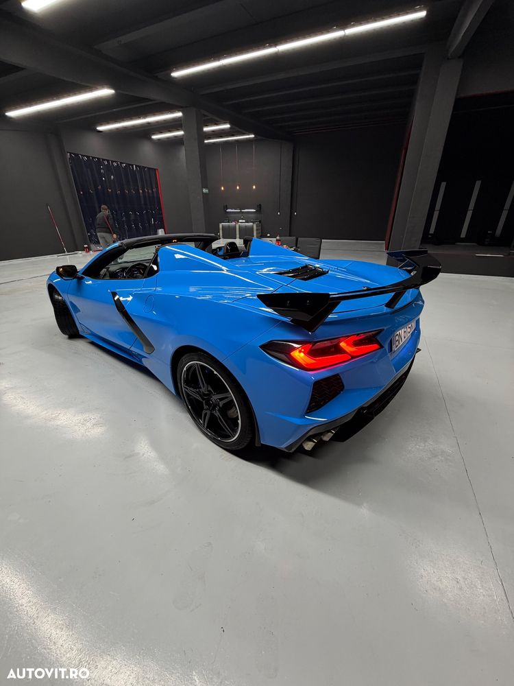 Chevrolet Corvette - 2