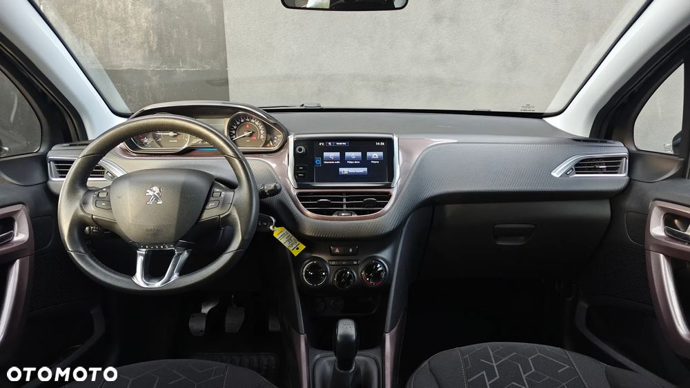 Peugeot 2008 PureTech 82 Allure - 26