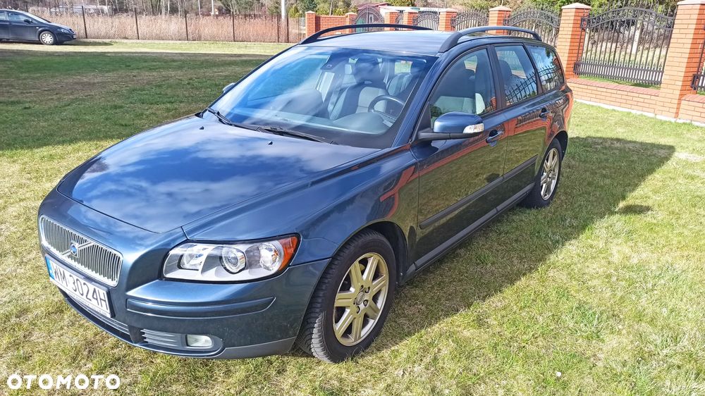 Volvo V50 2.0D Momentum - 1