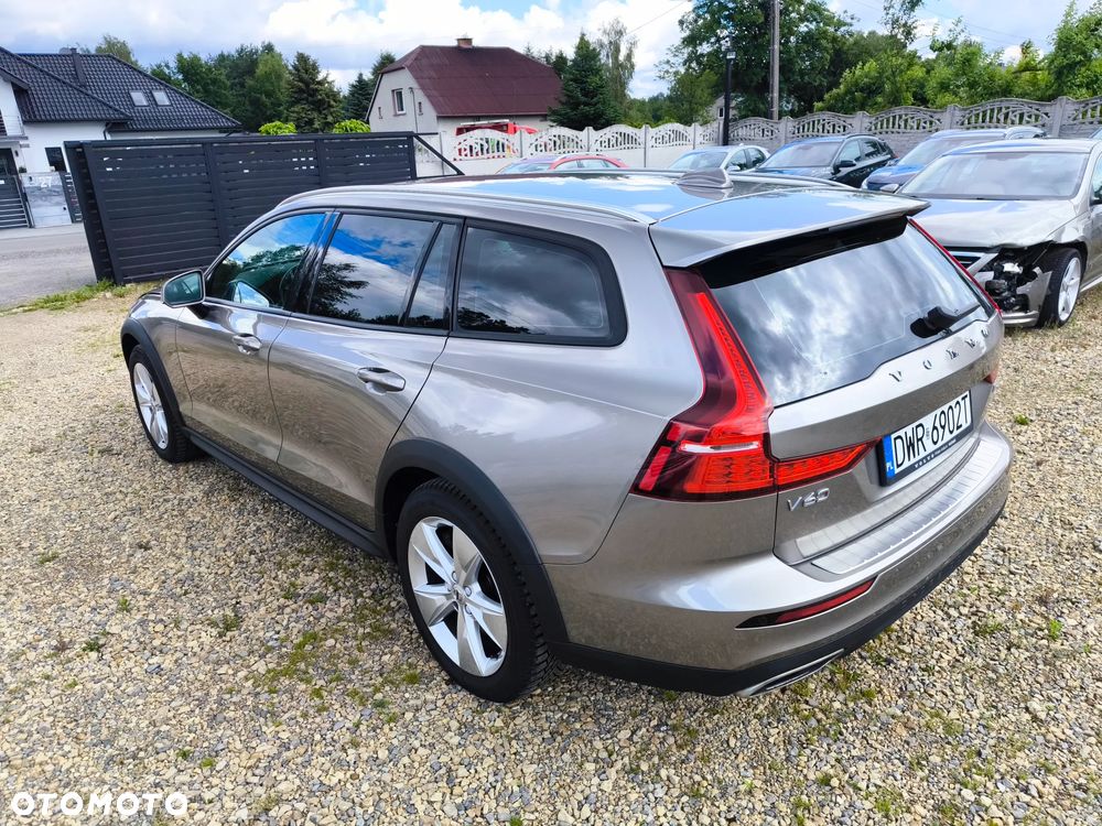Volvo V60 Cross Country T5 AWD Geartronic - 7