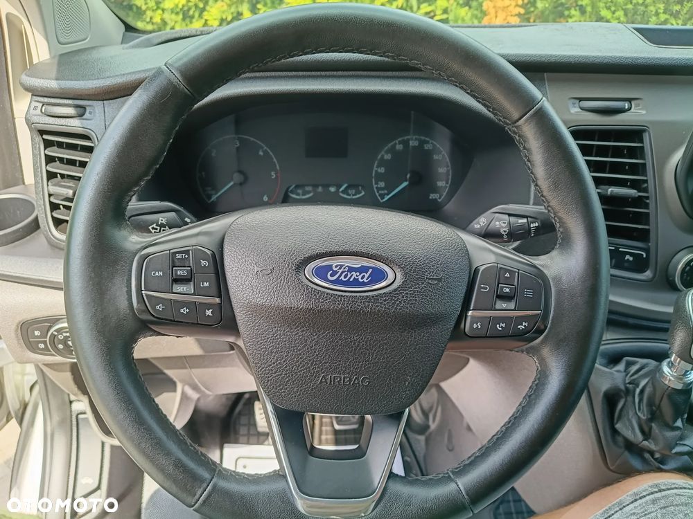 Ford Tourneo Custom 320 L2H1 VA Trend - 19