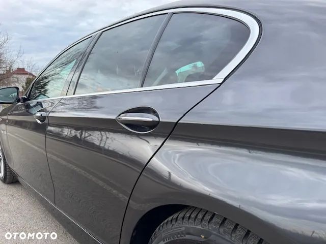 BMW Seria 5 520d xDrive Luxury Line - 30