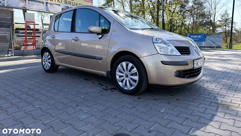 Renault Modus - 2