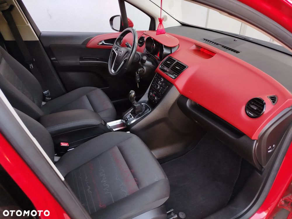 Opel Meriva 1.4 Design Edition - 10
