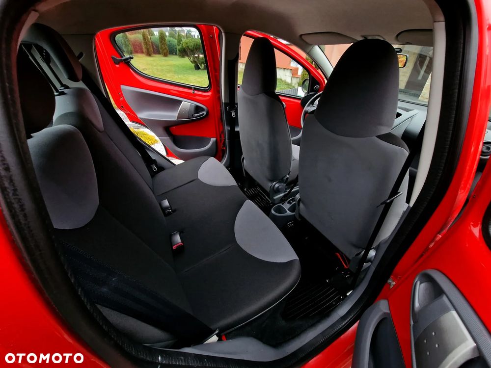 Peugeot 107 1.0 U Move - 16