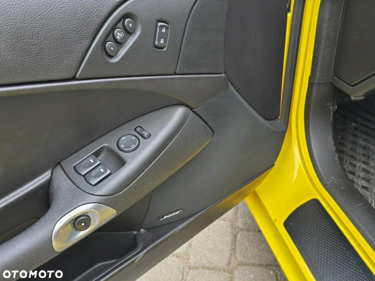 Chevrolet Corvette - 10
