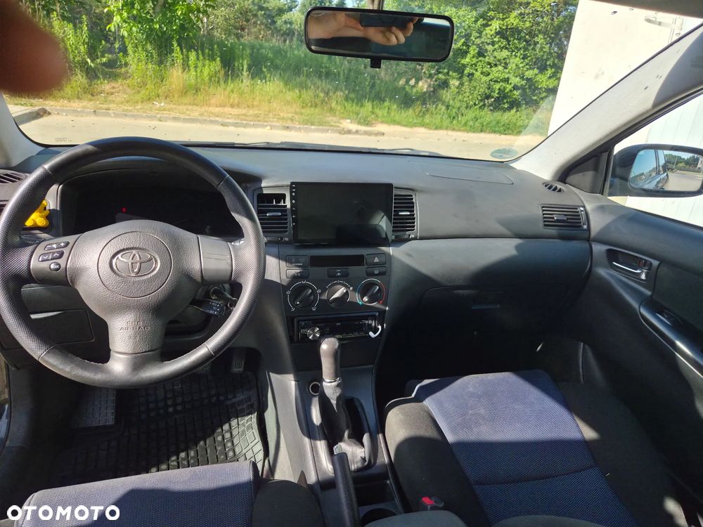 Toyota Corolla 1.6 VVT-i Sportschau Edition - 7