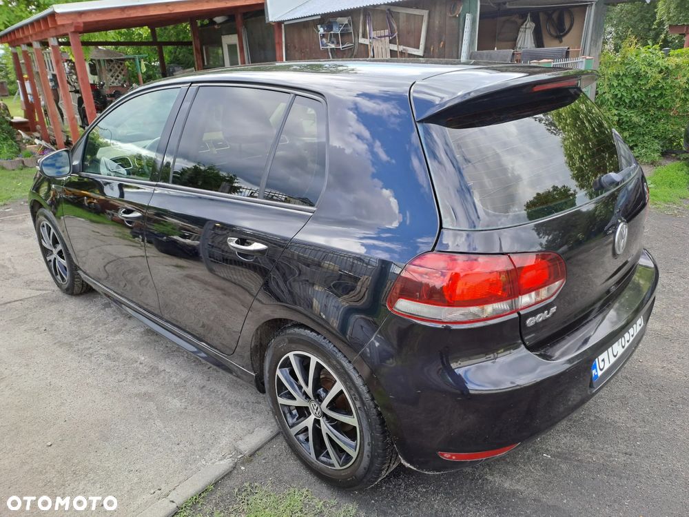 Volkswagen Golf 1.6 TDI BlueMot Comfortline - 2