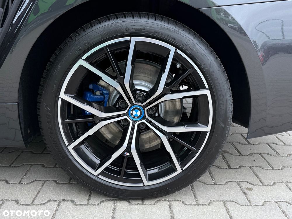 BMW Seria 5 530e M Sport sport - 19