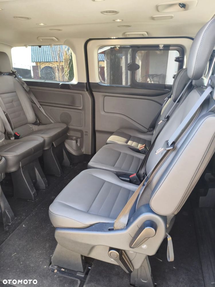 Ford Tourneo Custom 2.0 EcoBlue L1 Titanium - 6