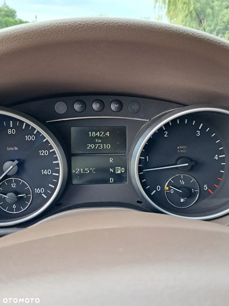 Mercedes-Benz ML 320 CDI 4Matic 7G-TRONIC - 26