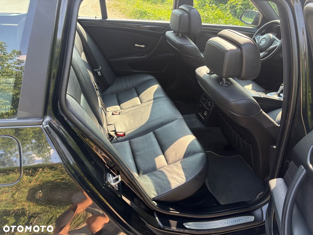 BMW Seria 5 - 13