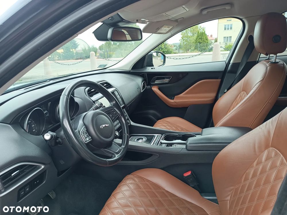 Jaguar F-Pace 2.0 i4D AWD Prestige - 20