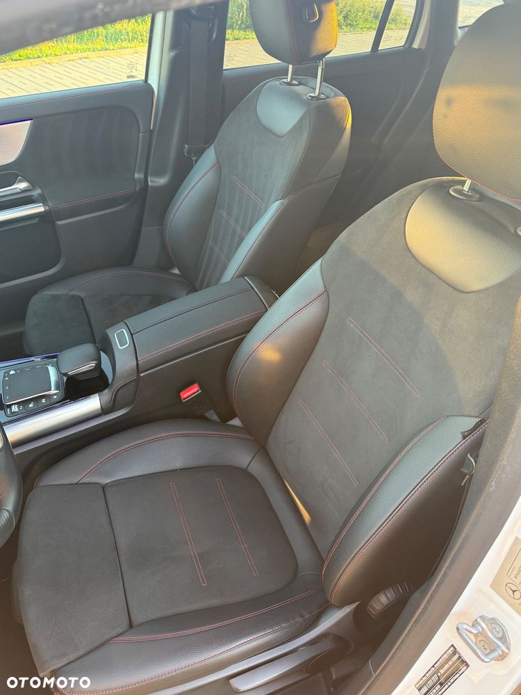 Mercedes-Benz GLA 200 AMG Line - 10
