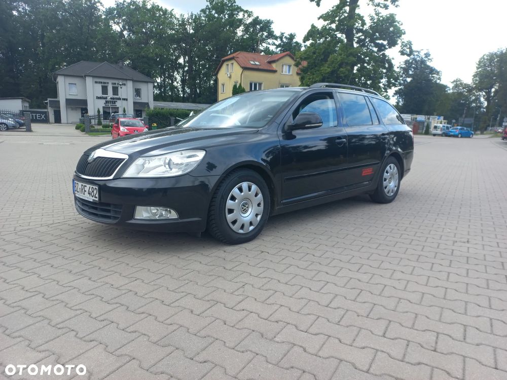 Skoda Octavia 1.6 TDI DPF DSG Elegance - 4