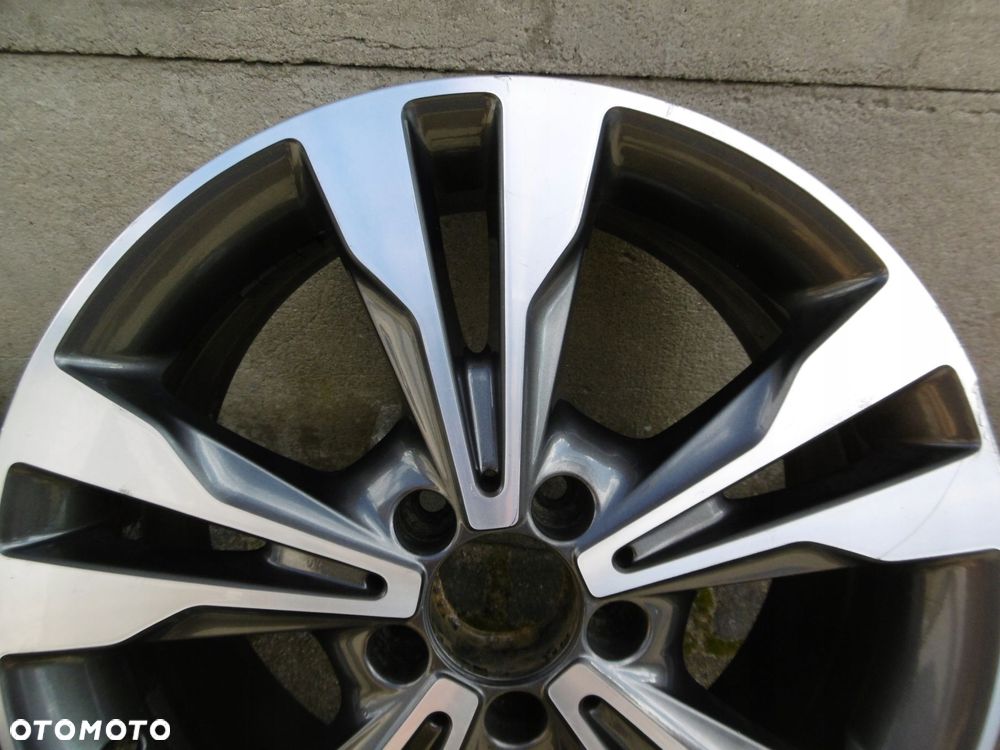 mercedes vito, v-klasa w447 - felga 7.5jx18h2 et52 5x112 - 2