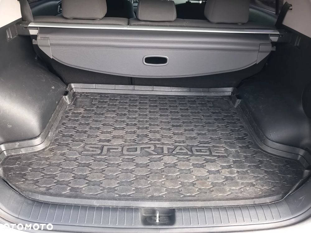 Kia Sportage 2,0 CRDI AWD Vision - 33