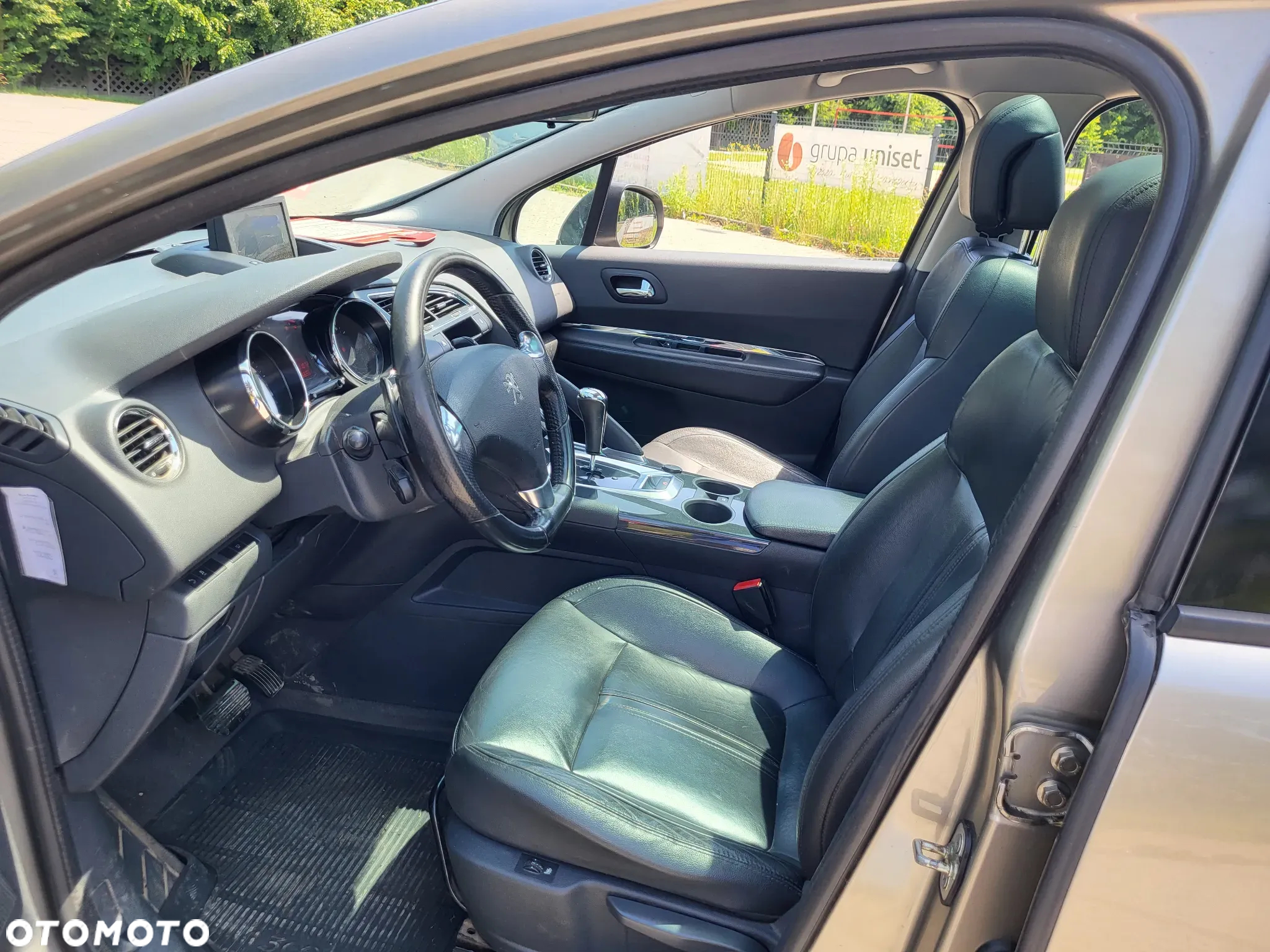 Peugeot 3008 HDi FAP 115 EGS6 Stop&Start Business-Line - 29
