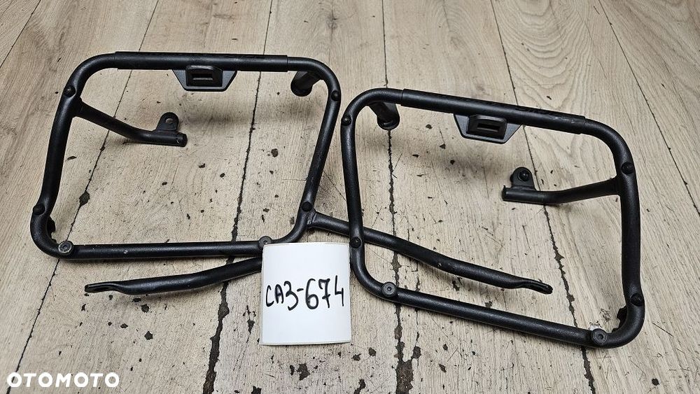 Stelaż Givi Monokey Side pod kufry V35 - 1