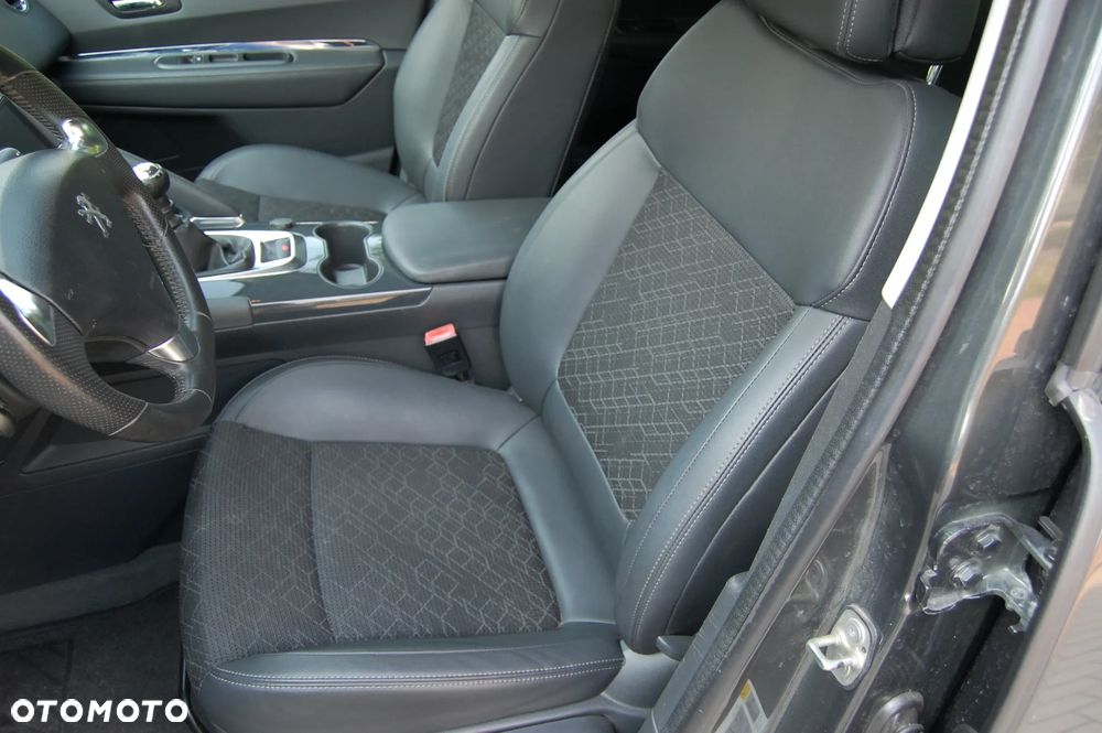 Peugeot 3008 BlueHDi 120 Stop & Start Business-Line - 25