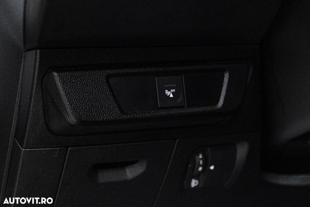 Dacia Logan TCe 90 MT6 Prestige - 18