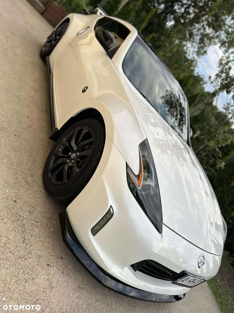 Nissan 370 Z - 14