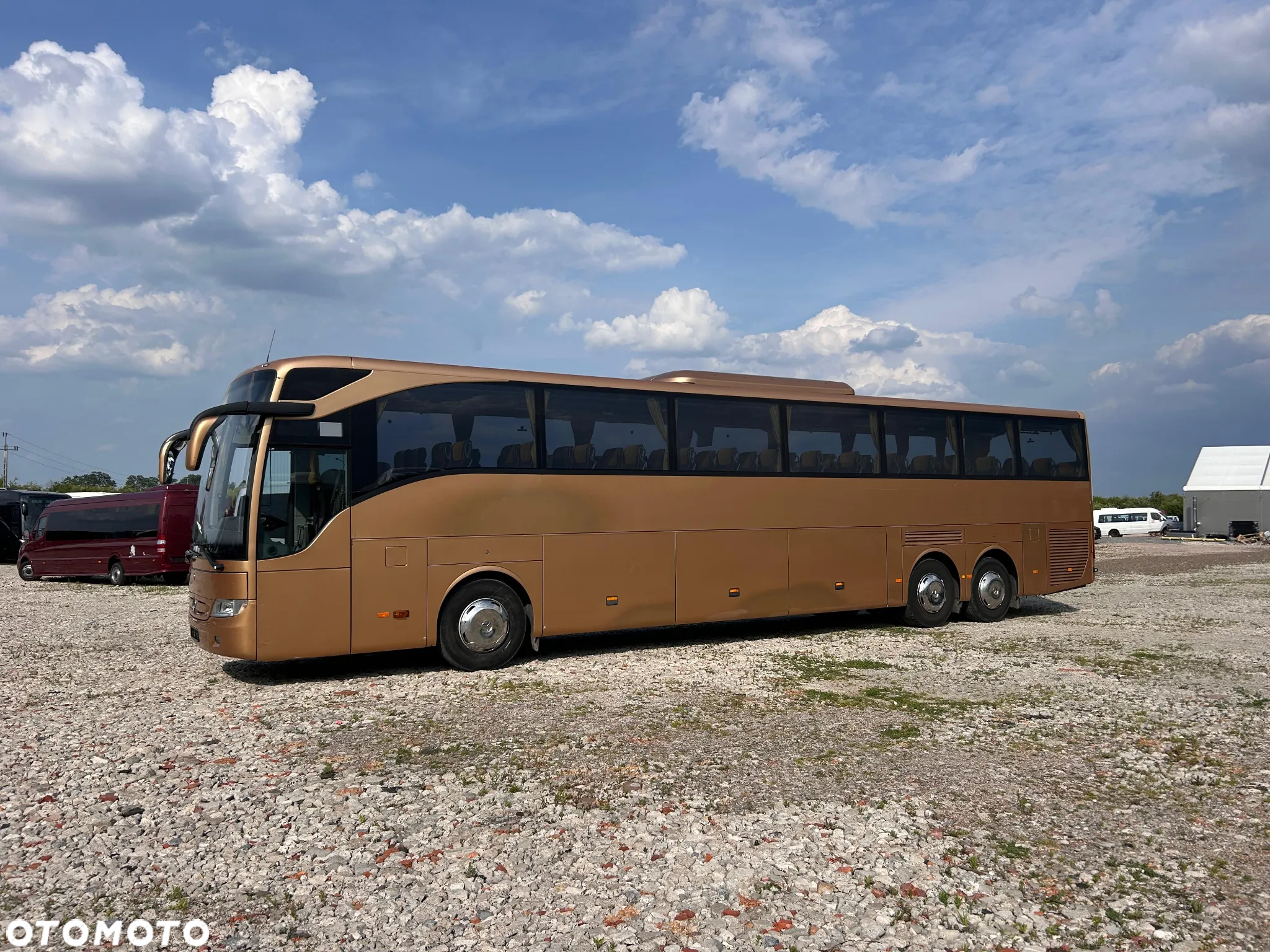 Mercedes-Benz Toruismo - 7