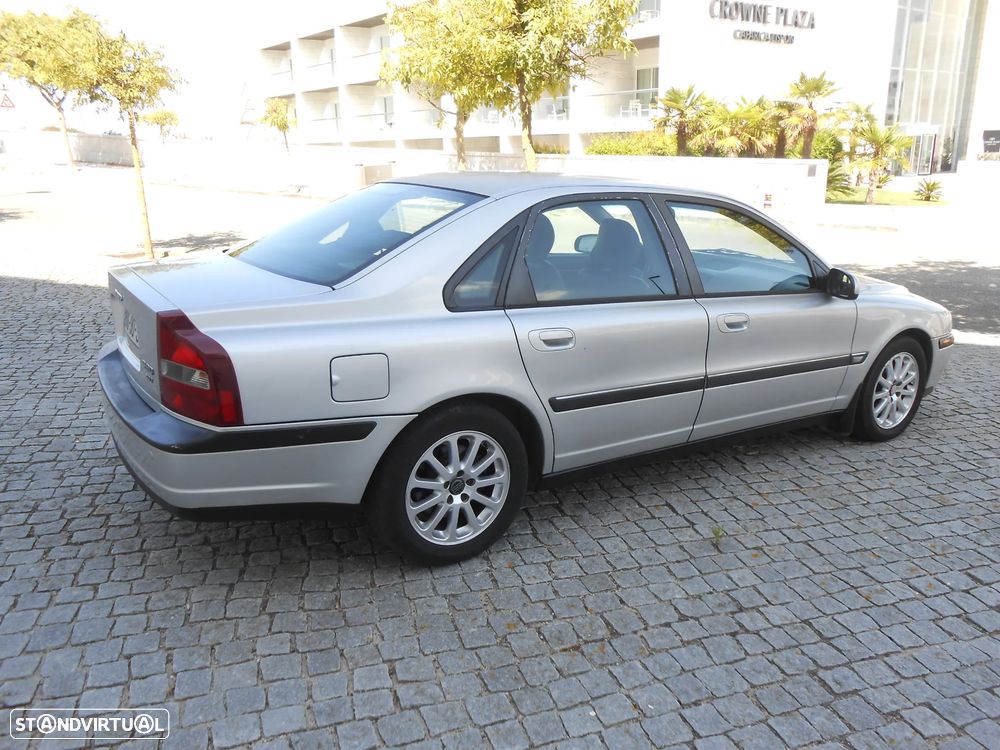 Volvo S80 2.0 T - 8
