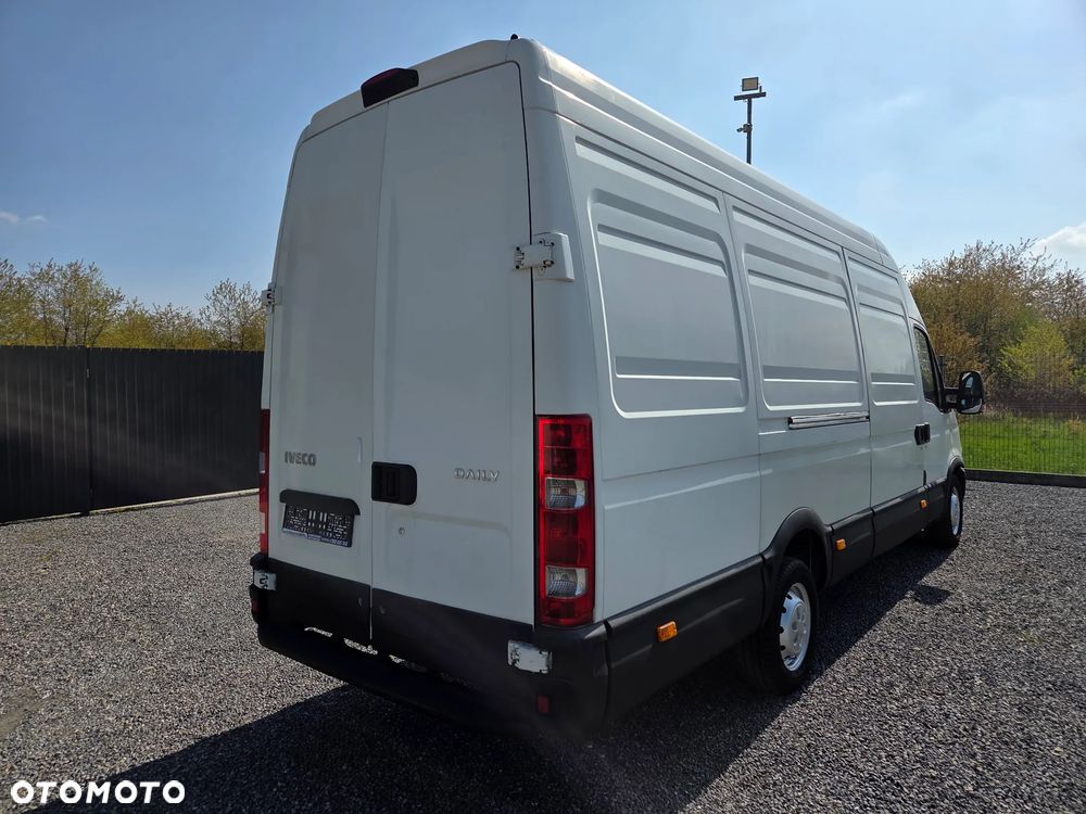 Iveco Daily 35S13 / 2.3 130KM/ Furgon- Maxi / L4 H3 / Jumbo / Klima / - 4