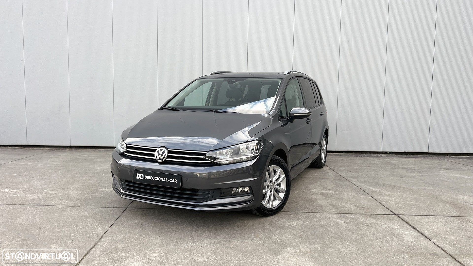 VW Touran 1.6 TDI Confortline DSG - 1