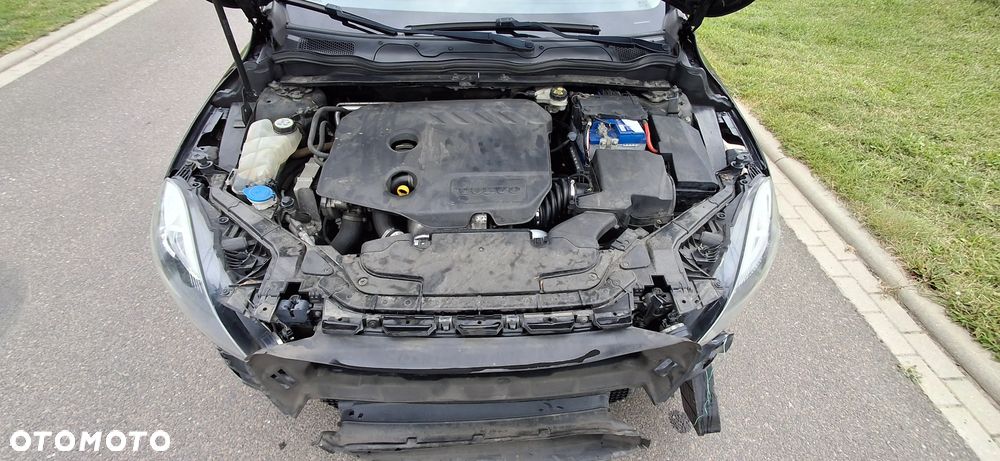 Volvo V40 D2 - 17