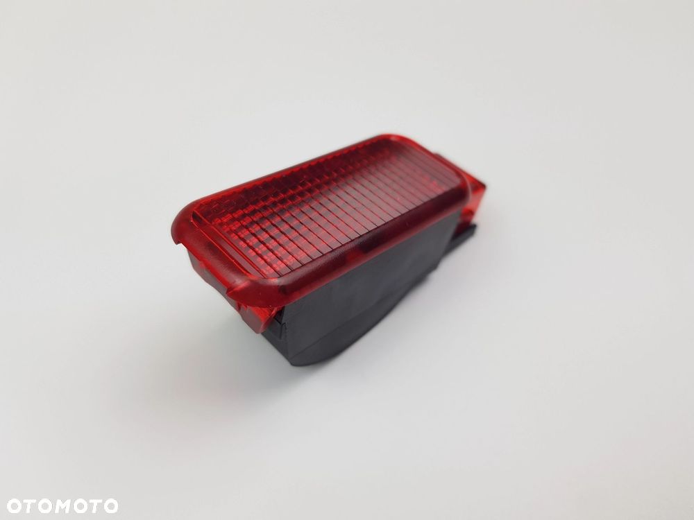 Oświetlenie Lampka obrysowa drzwi Audi A6 S6 C7 - 3