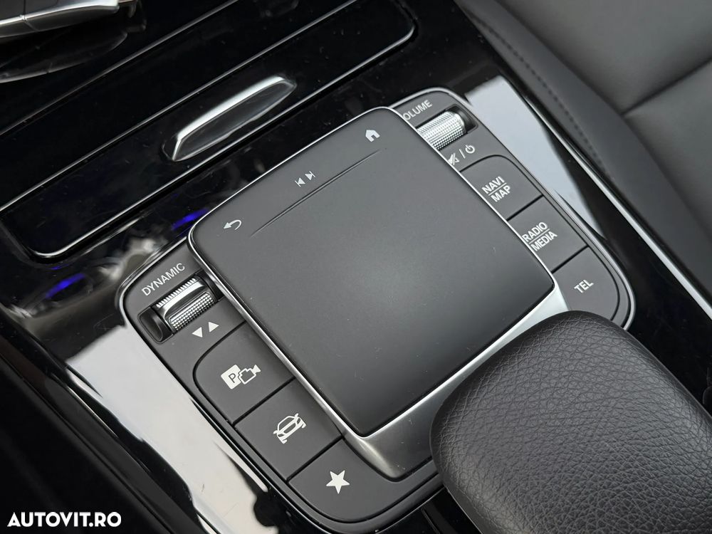 Mercedes-Benz CLA 180 - 26