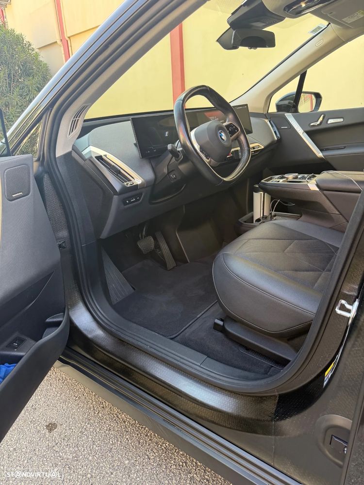 BMW iX xDrive 40 - 5