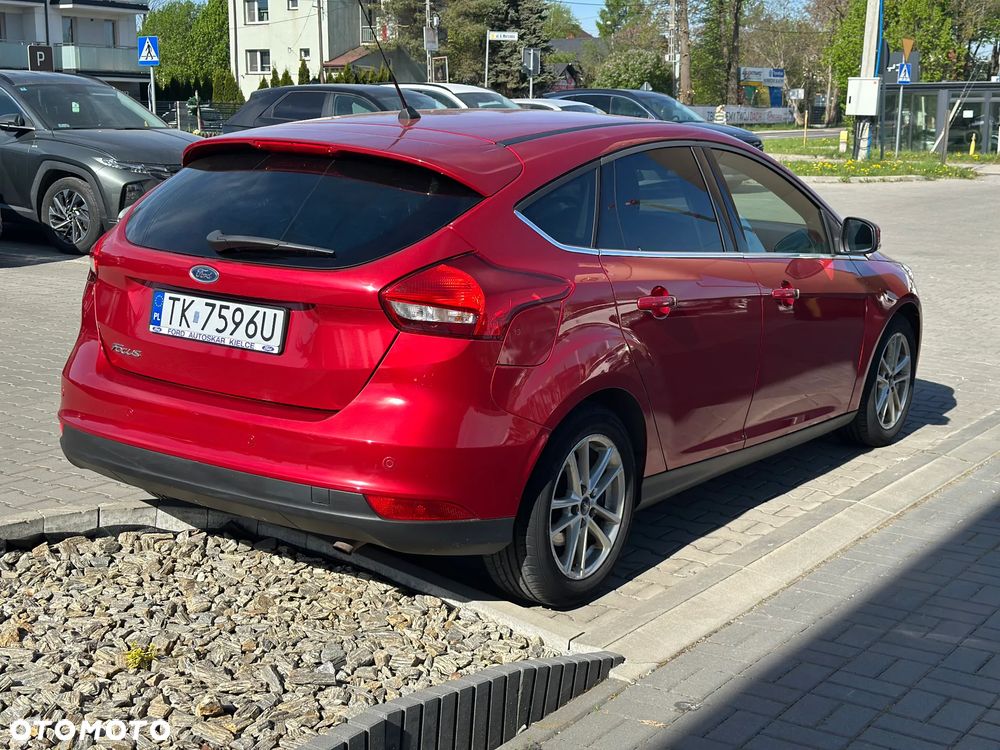 Ford Focus 1.6 SYNC Edition - 5