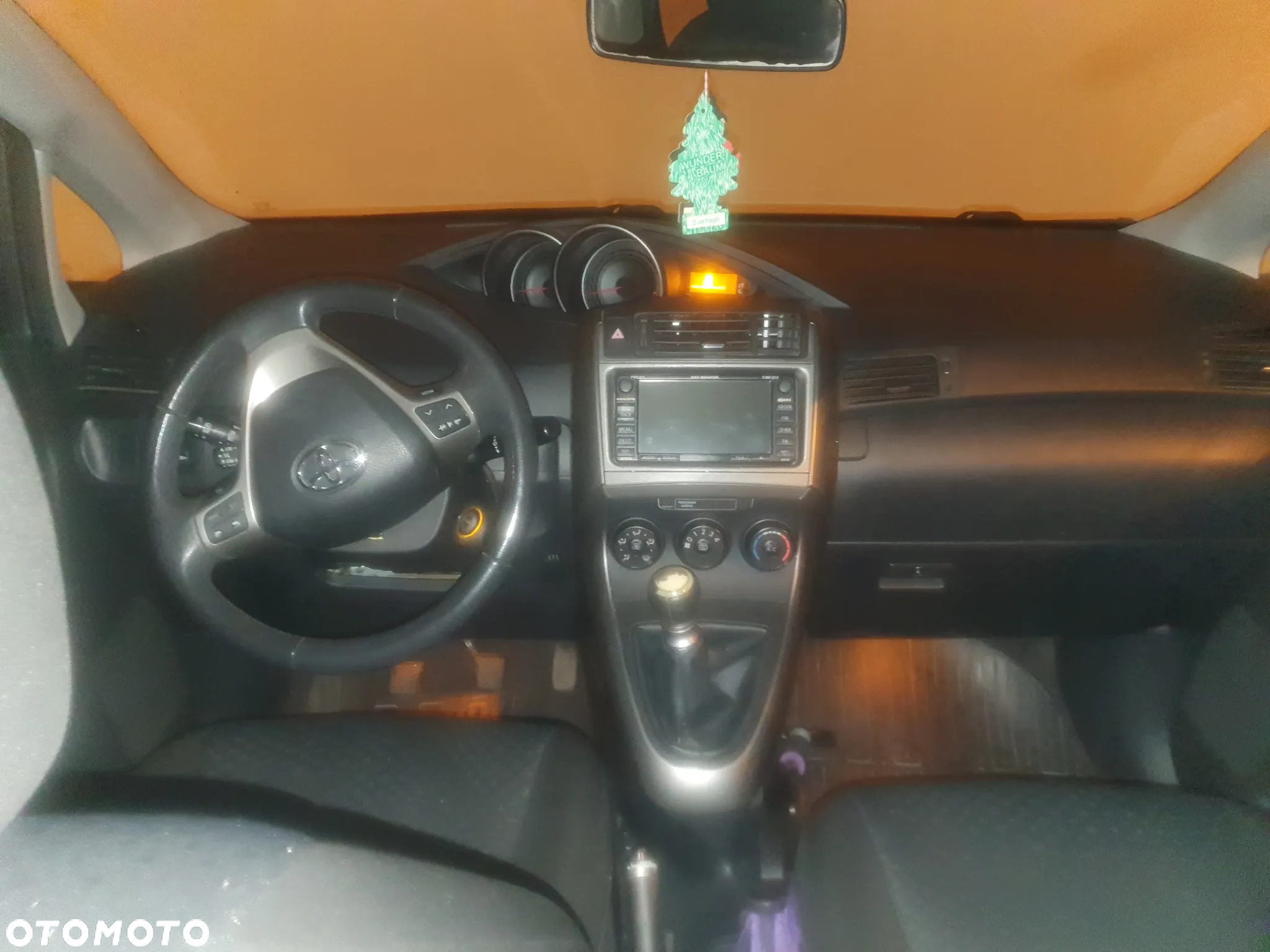 Toyota Verso 2.0 D-4D Luna 7os - 14